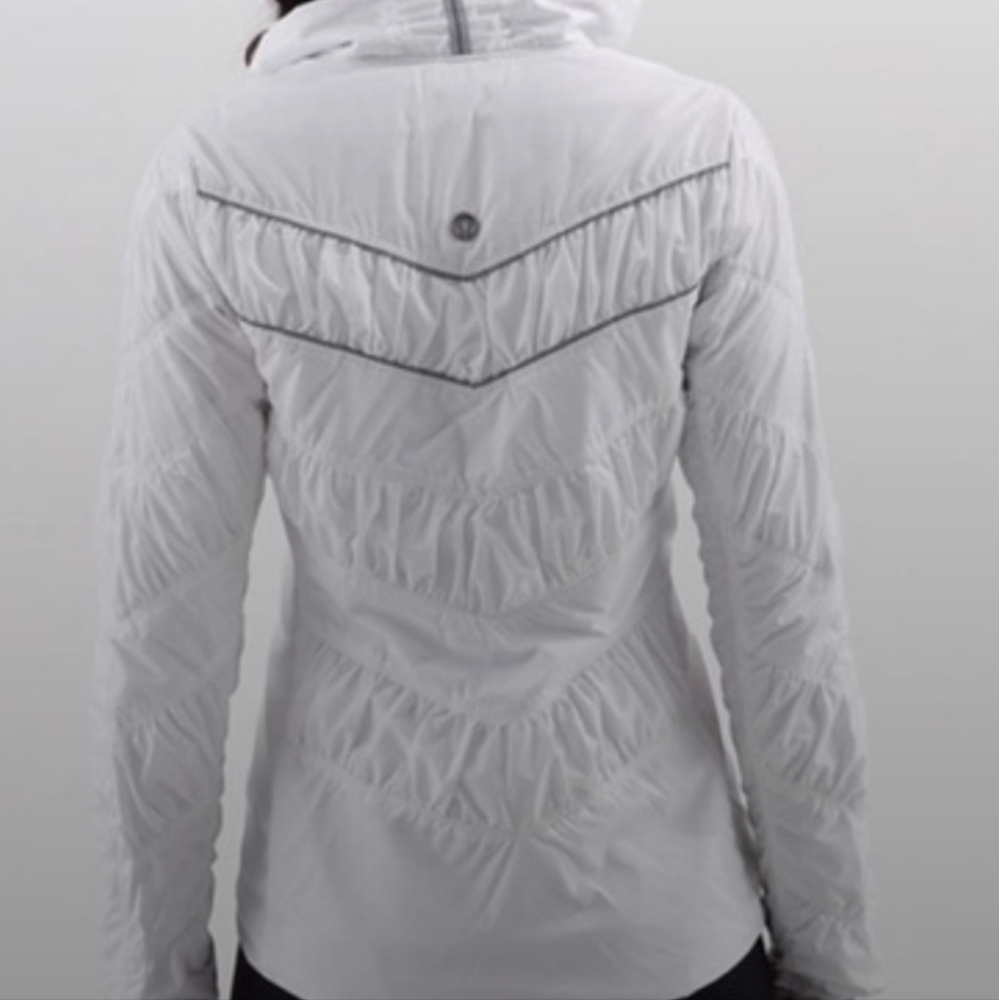 Lululemon Outward Bound Puffer Jacket